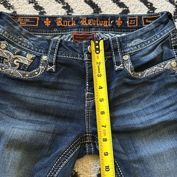 Rock Revival Jeans - Picture 5 of 5